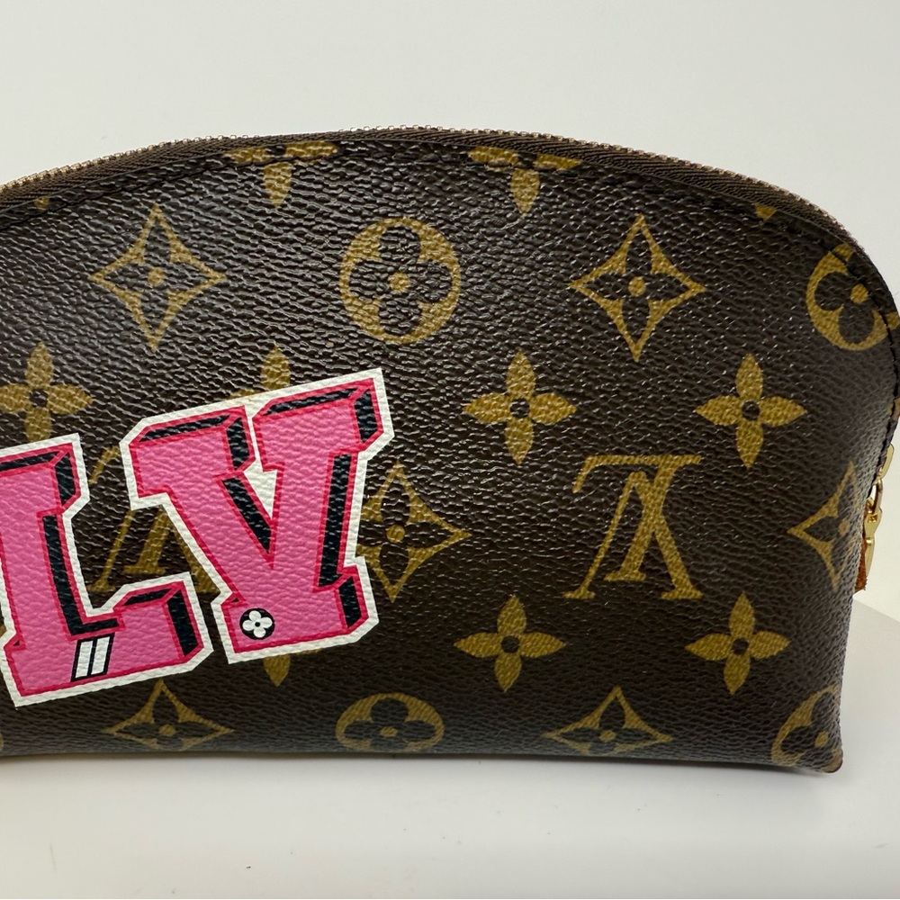 Vibrant Pink Leather Pouch cosmetic small